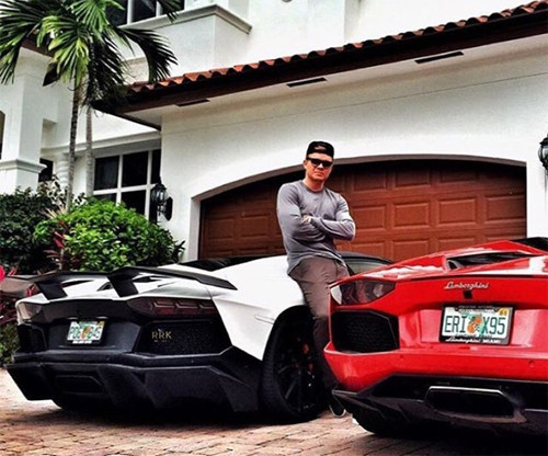 Hội con nhà giàu Nga và thú vui khoe siêu xe ảnh 14