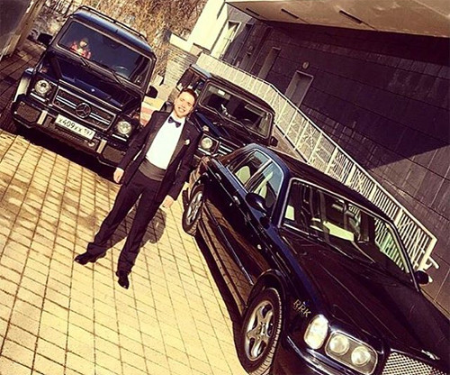 Hội con nhà giàu Nga và thú vui khoe siêu xe ảnh 9