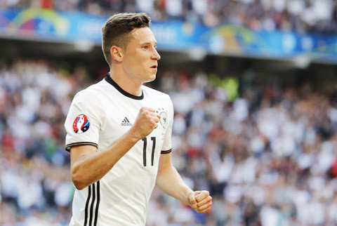 EURO 'ém hàng' nhiều thương vụ lớn ảnh 2