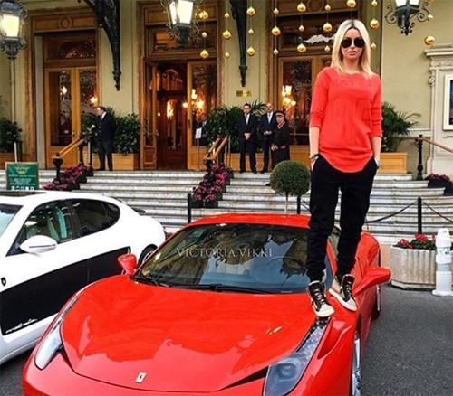 Hội con nhà giàu Nga và thú vui khoe siêu xe ảnh 2