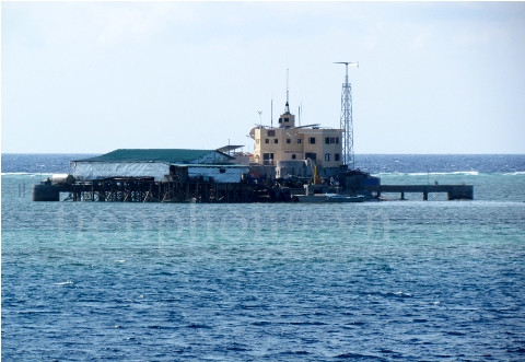 Điểm B, đảo Đá Lớn – ảnh Nguyễn Đình Quân 