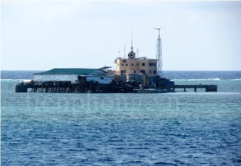 Điểm B, đảo Đá Lớn – ảnh Nguyễn Đình Quân 