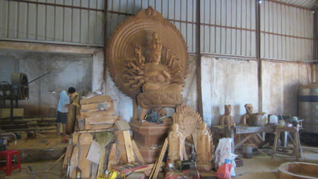 Một số tác phẩm điêu khắc. Một số tác phẩm điêu khắc