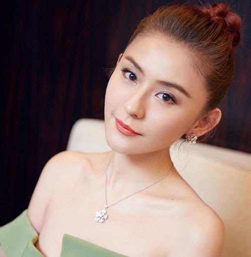 Showbiz 31/8: Rộ tin Phạm Băng Băng sinh con cho đại gia ở Nam Kinh? ảnh 4