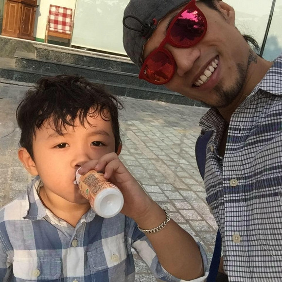 Sau một năm vướng scandal gạ tình, cuộc sống của Phạm Anh Khoa giờ ra sao? ảnh 6