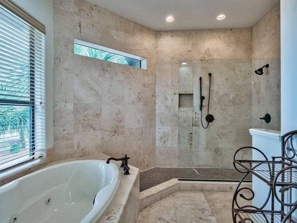 Biệt thự ven biển ở Mỹ của Hồng Ngọc được ông xã tặng có gì đặc biệt? ảnh 9