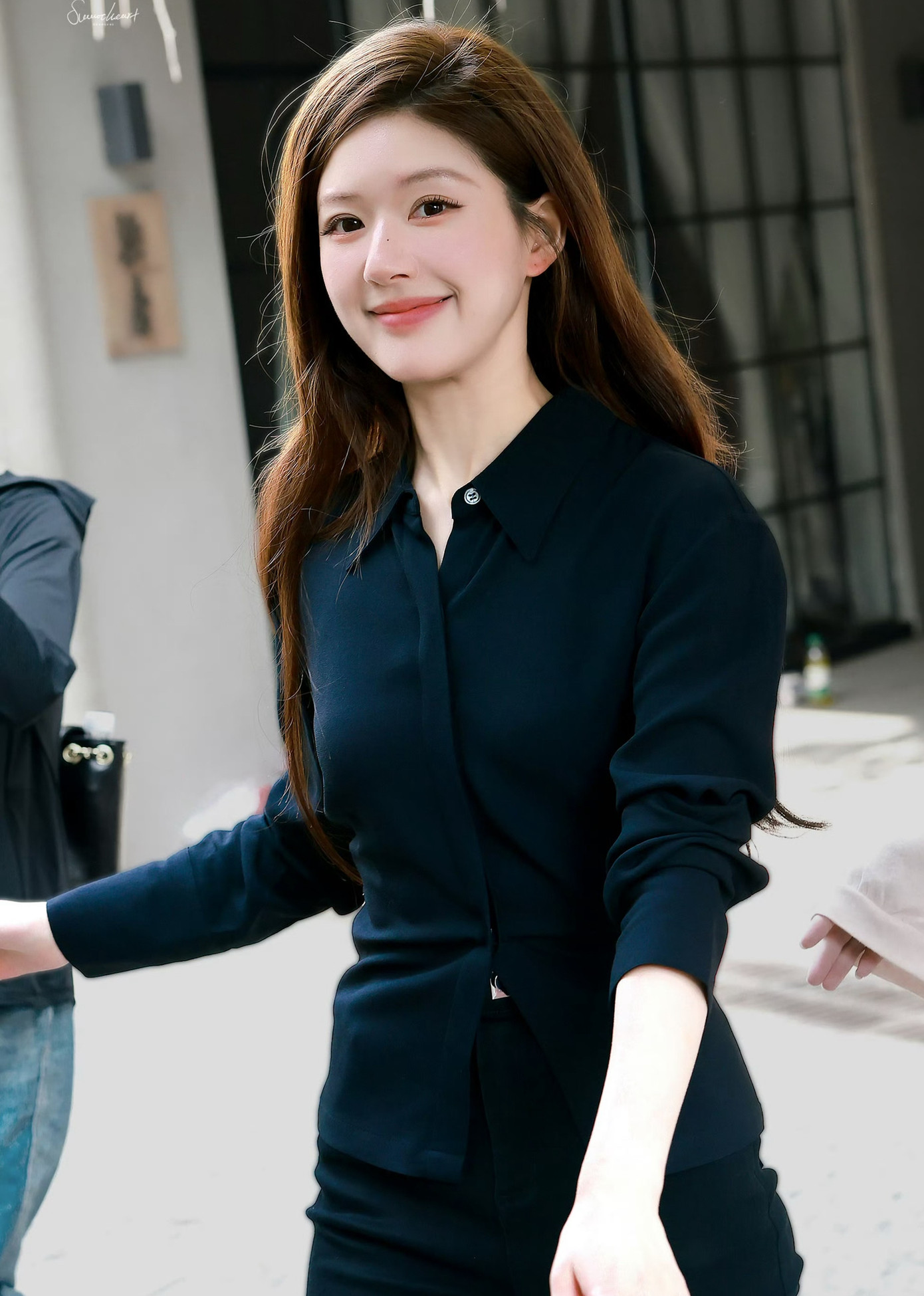 Các nhà đầu tư và phát hành phim đánh giá Triệu Lộ Tư là ngôi sao tiềm năng nhất trong dàn sao trẻ. Cô rất có duyên với khán giả, khiến người xem bao dung và muốn dõi theo câu chuyện của cô. Bên cạnh đó, Triệu Lộ Tư còn được Tencent Video, đơn vị sản xuất phim danh tiếng tại Trung Quốc ưu ái trao cho đóng nữ chính nhiều dự án lớn. Ngoài Hãy để tôi tỏa sáng, Triệu Lộ Tư còn đóng phim Rèm ngọc màn châu đóng cùng Lưu Vũ Ninh cũng hứa hẹn gây sốt khi ra mắt. Các nhà đầu tư và phát hành phim đánh giá Triệu Lộ Tư là ngôi sao tiềm năng nhất trong dàn sao trẻ. Cô rất có duyên với khán giả, khiến người xem bao dung và muốn dõi theo câu chuyện của cô. Bên cạnh đó, Triệu Lộ Tư còn được Tencent Video, đơn vị sản xuất phim danh tiếng tại Trung Quốc ưu ái trao cho đóng nữ chính nhiều dự án lớn. Ngoài Hãy để tôi tỏa sáng, Triệu Lộ Tư còn đóng phim Rèm ngọc màn châu đóng cùng Lưu Vũ Ninh cũng hứa hẹn gây sốt khi ra mắt.