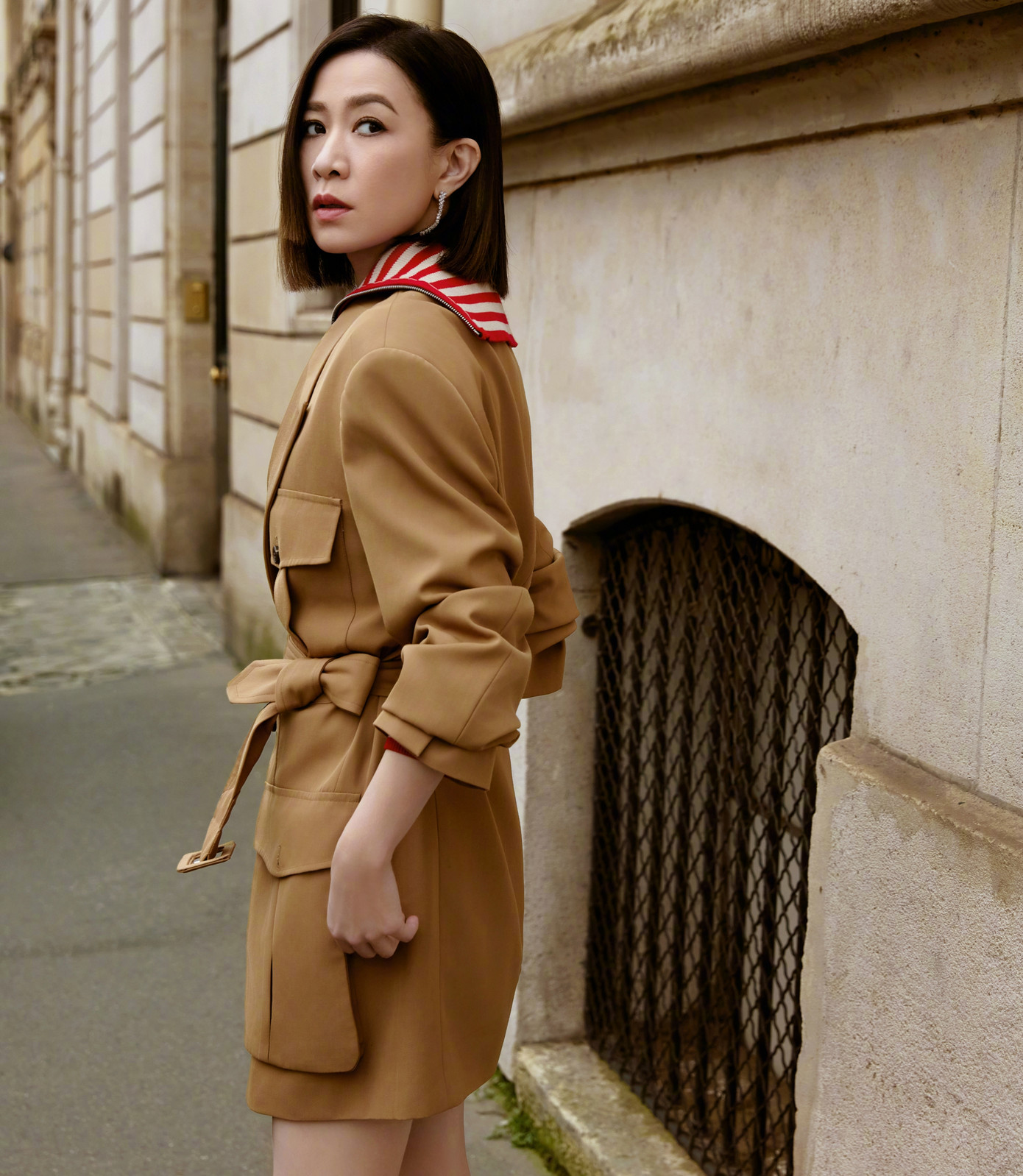 Vai diễn Văn Tuệ Tâm trong Nữ hoàng tin tức của Xa Thi Mạn được khen ngợi nhiều trên các trang mạng và trang truyền thông nhờ diễn xuất tốt, thần thái cuốn hút, tính cách nhân vật được xây dựng thú vị. Nhờ tác phẩm này, trong Lễ trao giải TVB lần thứ 56 Xa Thi Mạn thắng giải Thị hậu (Nữ chính xuất sắc) của cả ba khu vực là Malaysia, Khu vực Vịnh Lớn (Quảng Đông, Hong Kong, Macao) và của TVB Hong Kong 2023. Vai diễn Văn Tuệ Tâm trong Nữ hoàng tin tức của Xa Thi Mạn được khen ngợi nhiều trên các trang mạng và trang truyền thông nhờ diễn xuất tốt, thần thái cuốn hút, tính cách nhân vật được xây dựng thú vị. Nhờ tác phẩm này, trong Lễ trao giải TVB lần thứ 56 Xa Thi Mạn thắng giải Thị hậu (Nữ chính xuất sắc) của cả ba khu vực là Malaysia, Khu vực Vịnh Lớn (Quảng Đông, Hong Kong, Macao) và của TVB Hong Kong 2023.