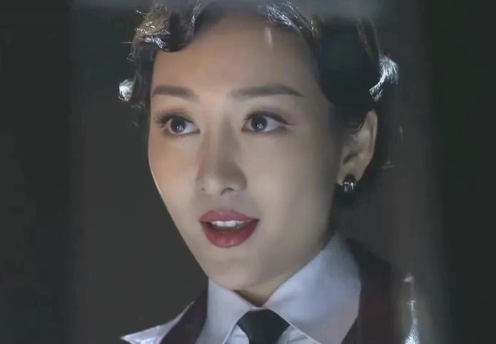 Dương Mịch thua hoàn toàn về diễn xuất trước tình địch cũ Vương Âu. Dương Mịch thua hoàn toàn về diễn xuất trước tình địch cũ Vương Âu.