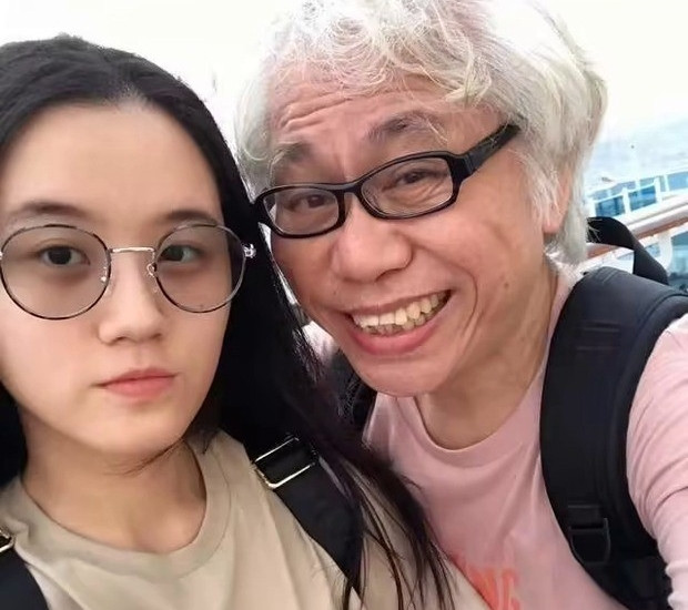 Lâm Tĩnh Ân ngoại hình xuống dốc, tinh thần bất thường, không có nơi ở sau khi chồng hơn 40 tuổi qua đời.