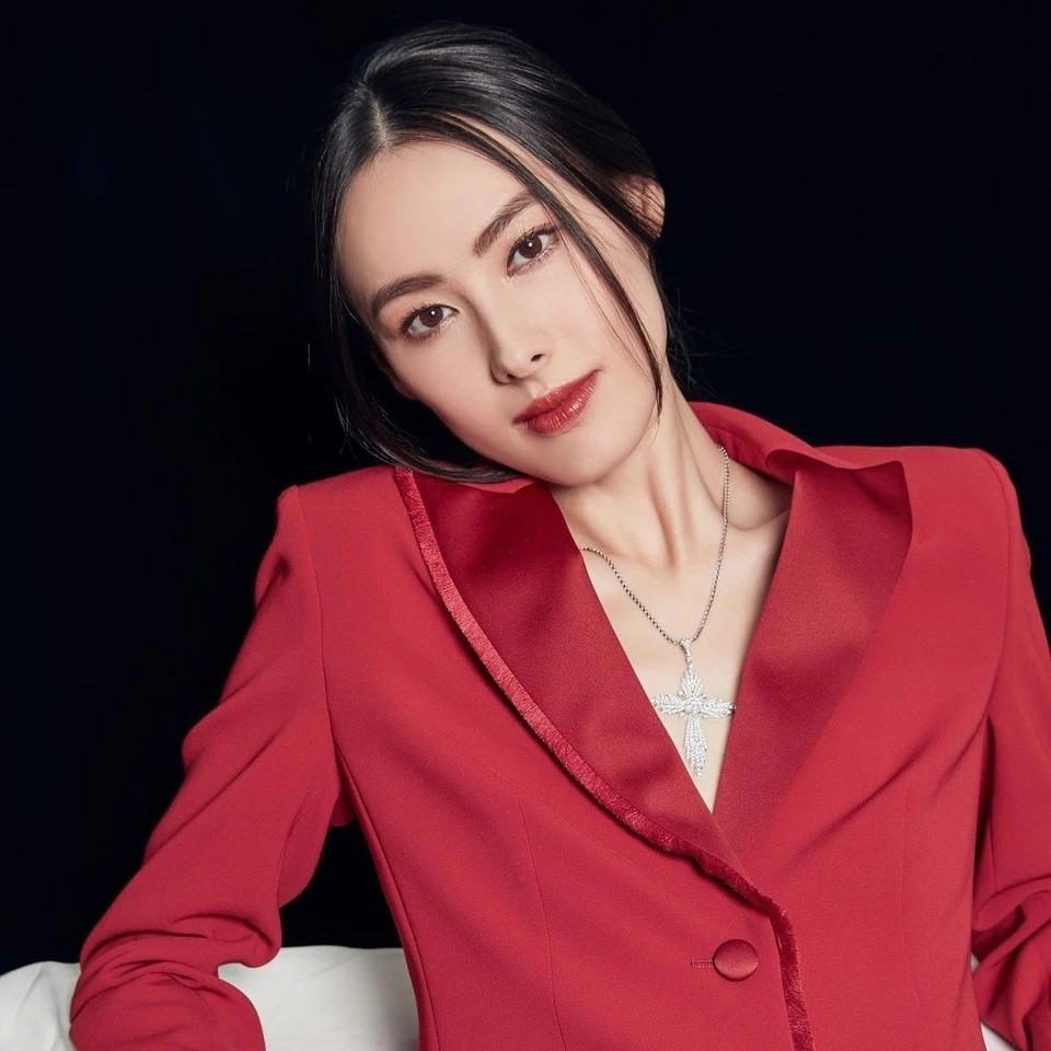 Lương Lạc Thi tích cực hoạt động trong giới giải trí trong thời gian gần đây. Năm 2023, cô tham gia tác phẩm Bursting Point, hợp tác Trương Gia Huy và Trần Vỹ Đình. Lương Lạc Thi tích cực hoạt động trong giới giải trí trong thời gian gần đây. Năm 2023, cô tham gia tác phẩm Bursting Point, hợp tác Trương Gia Huy và Trần Vỹ Đình.