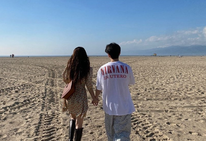 HyunA và bạn trai mới Yong Jun Hyung từng là nghệ sĩ cùng công ty quản lý Cube.