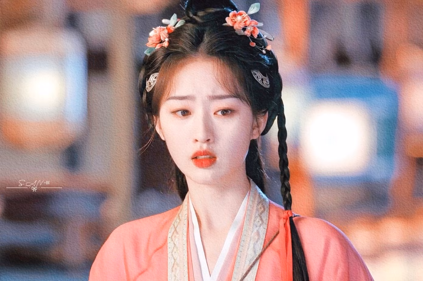 Thời gian gần đây, nhiều phim cổ trang được đầu tư cao thất bại thảm hại, Sohu cho rằng khán giả đã "chán" những gương mặt quen thuộc như Dương Mịch, Cúc Tịnh Y, Cảnh Điềm trên màn ảnh vì đã qua tuổi đóng phim ngôn tình.