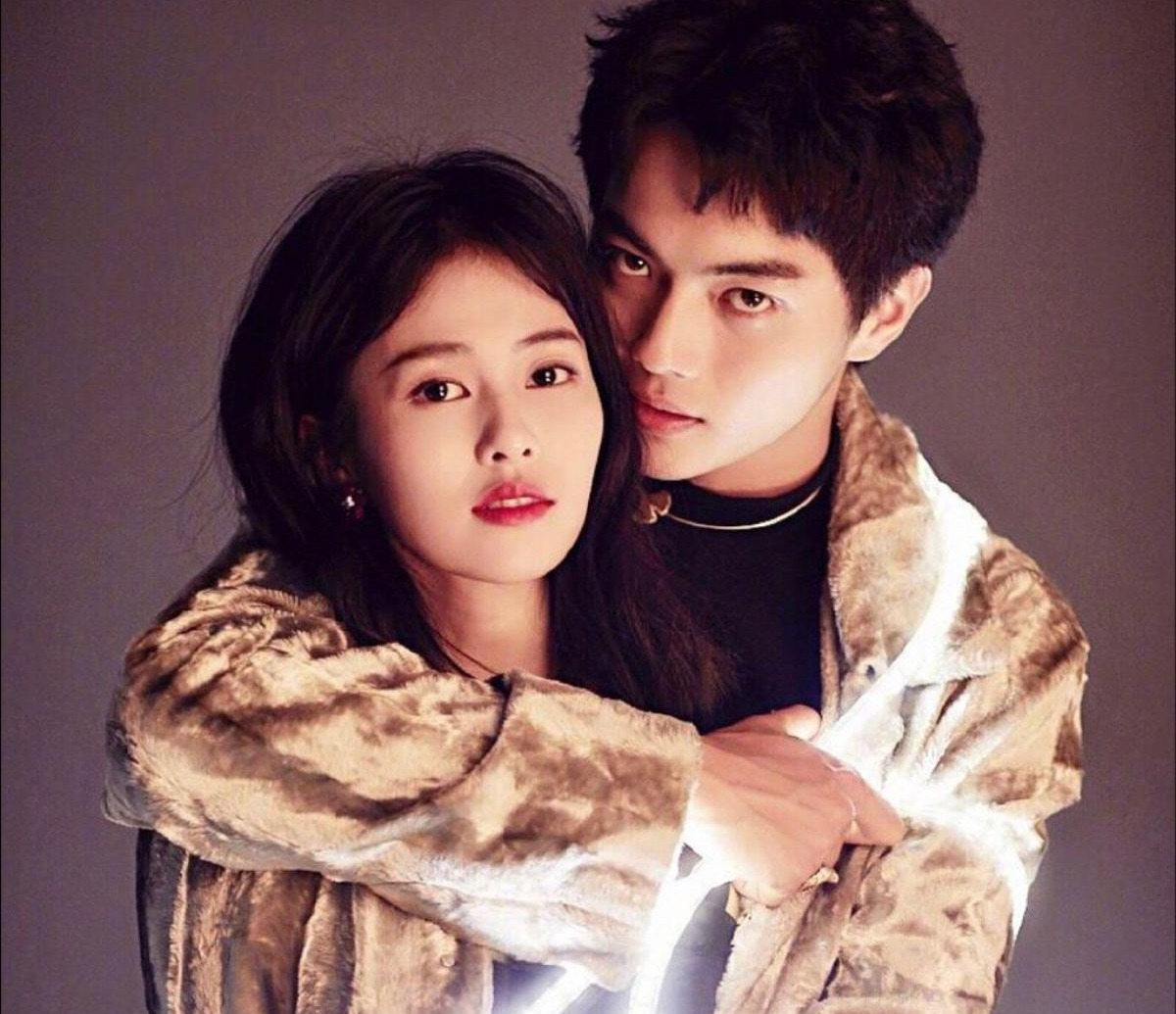 Bạch Lộc và Hứa Khải một thời bên nhau. Bạch Lộc và Hứa Khải một thời bên nhau.