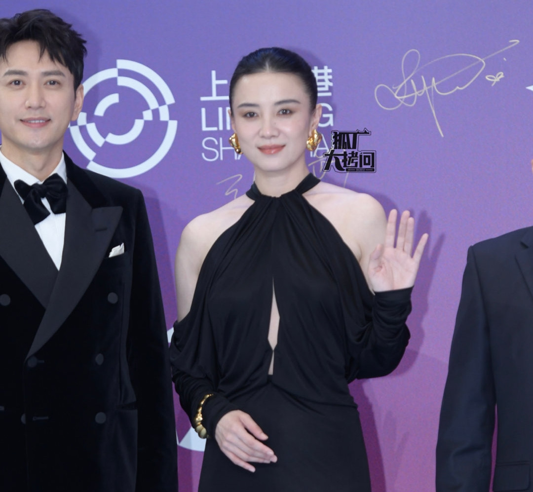 Nữ diễn viên Tống Giai được đề cử giải Nữ phụ xuất sắc với phim Vấn thương mang.