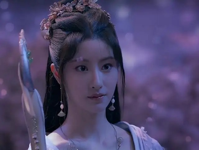 Mao Hiểu Tuệ bị chê kém sắc khi vào vai đại mỹ nữ Liễu Mộng Ly. Mao Hiểu Tuệ bị chê kém sắc khi vào vai đại mỹ nữ Liễu Mộng Ly.