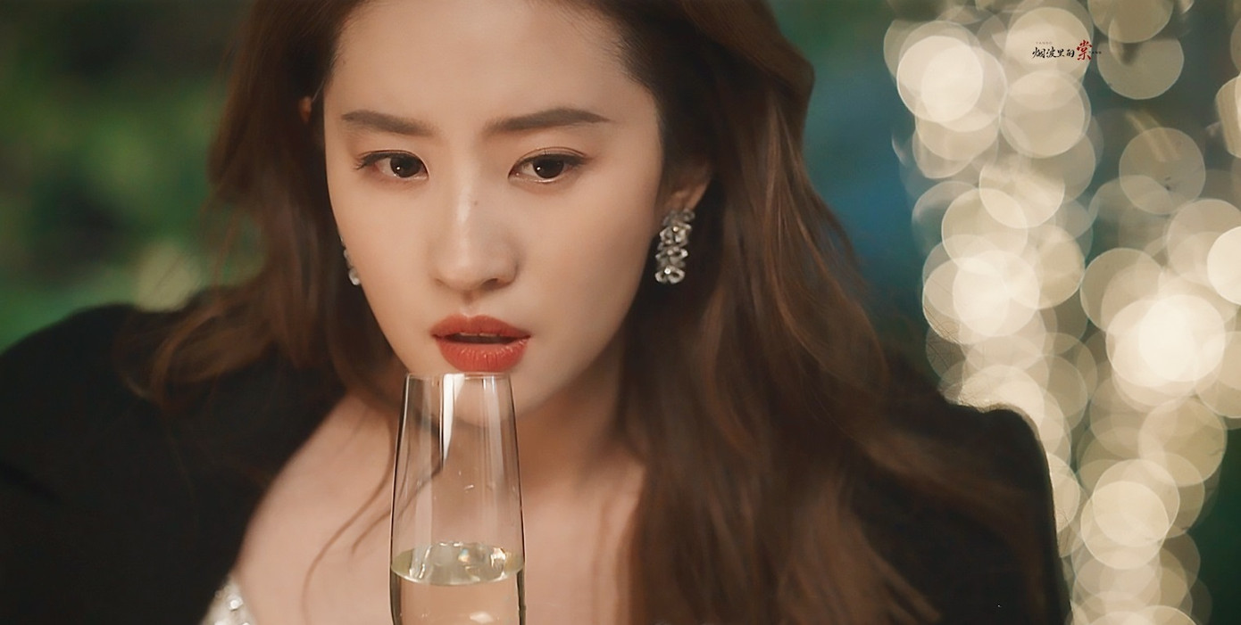 Lưu Diệc Phi đẹp tựa nàng thơ trong phim mới. Lưu Diệc Phi đẹp tựa nàng thơ trong phim mới.