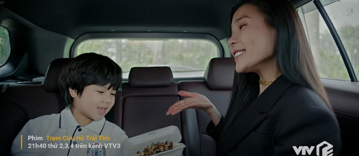 Mỹ Đình bắt cóc bé Gôn để đe dọa Nghĩa.