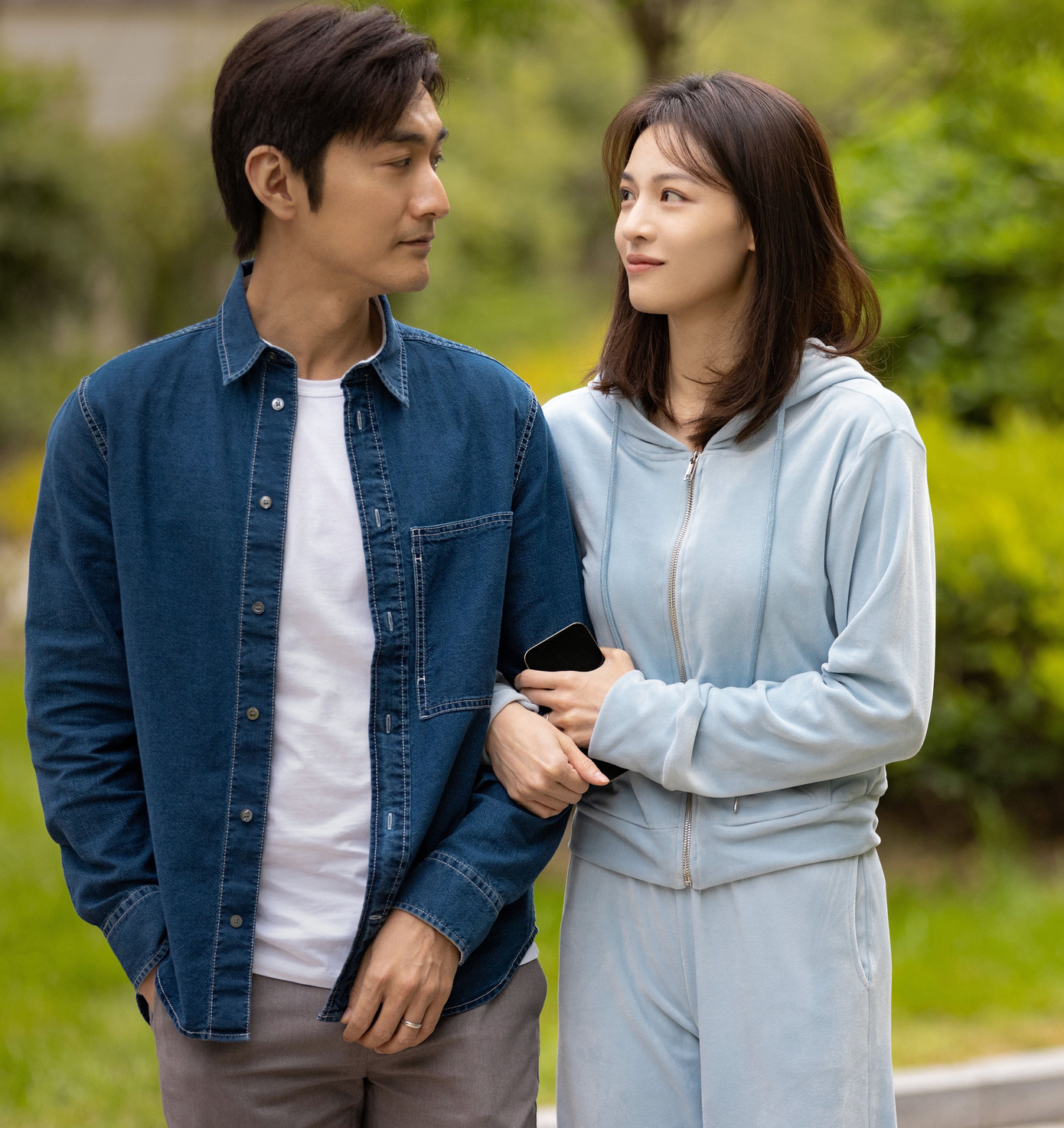 Nhan sắc "tiểu tam" Sở Chí Quyên khiến khán giả bất ngờ, gây tranh cãi.