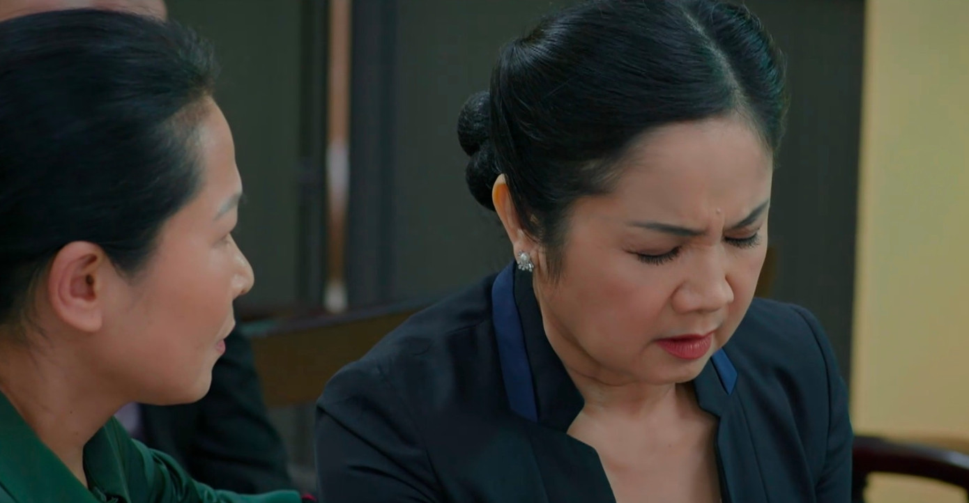 Bà Hà thất vọng với lời khai của bà Xinh. Bà Hà thất vọng với lời khai của bà Xinh.