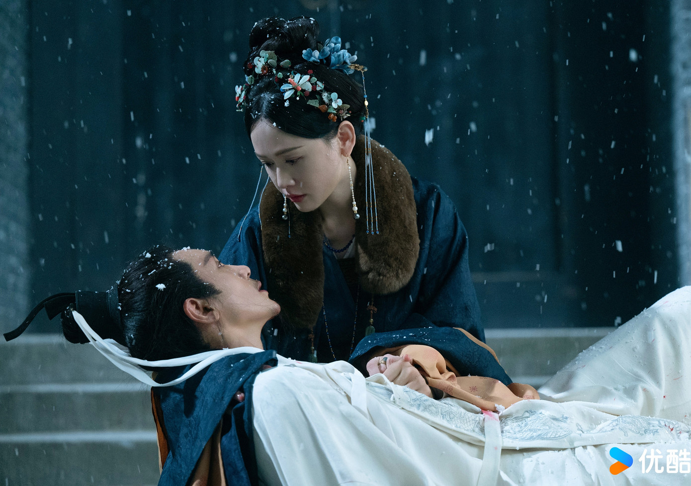 Hiện tại, Trần Kiều Ân cũng đã chấp nhận việc không thể đóng vai chính, đóng cặp với đàn em kém nhiều tuổi nữa. Cô sẵn lòng vào vai mẹ nhưng là nhân vật có tính cách thú vị và nữ diễn viên cũng chứng minh cô vẫn thu hút khán giả. Trần Kiều Ân đã thành công đắp nặn nhân vật Quý Thục Nhiên ác độc nhưng cũng đáng thương khi từng yêu thật lòng rồi bị chê ngăn cản. Vì lợi ích gia tộc và không muốn bản thân phải chịu cuộc hôn nhân sắp đặt mà Quý Thục Nhiên dần bị đẩy vào con đường tội lỗi. Quý Thục Nhiên cũng có những mặt khác nhau khi làm chủ mẫu quản lý gia đình hay khi ở bên người tình của mình.