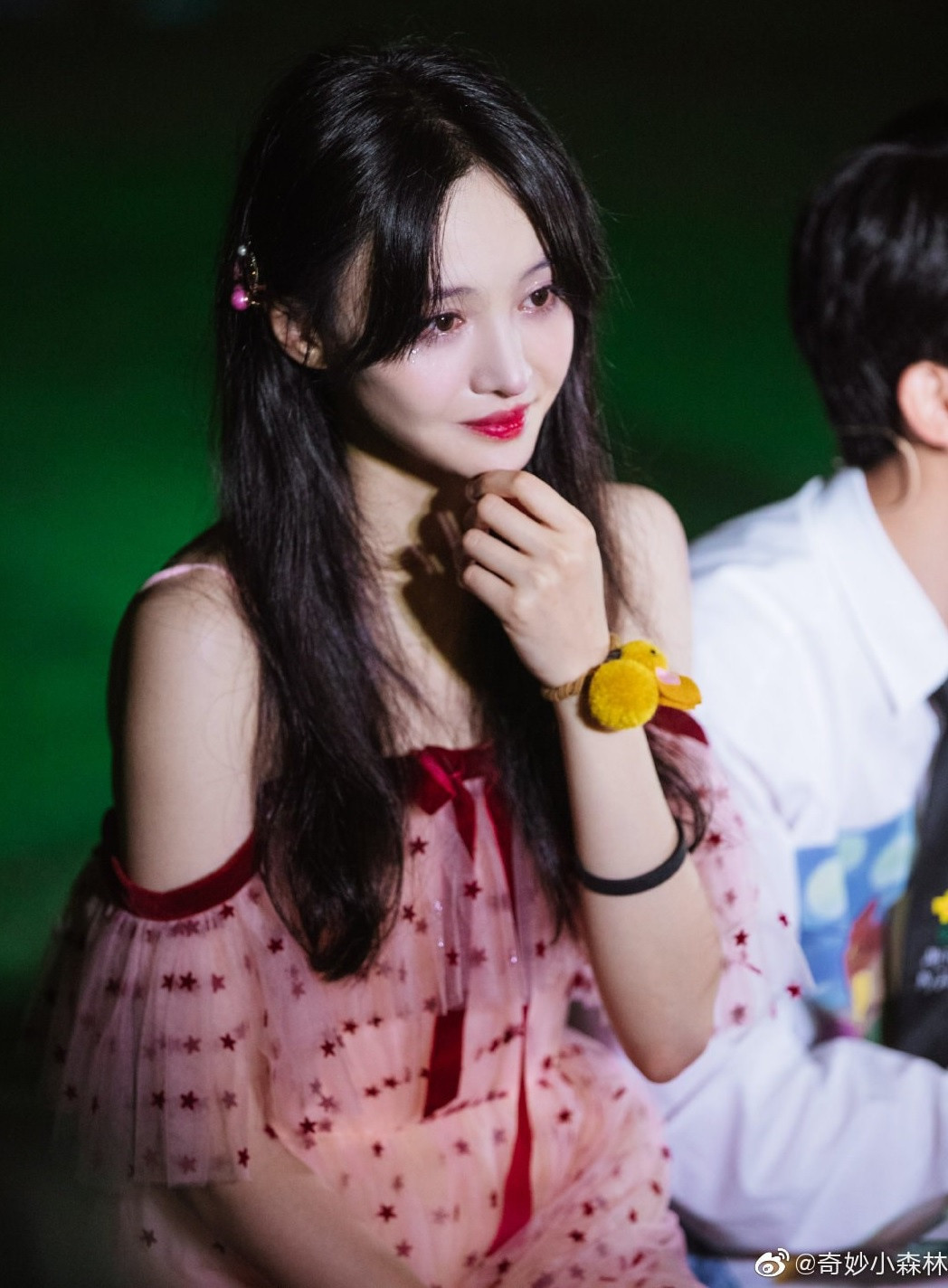 Trịnh Sảng khánh kiệt, không thể đền bù thiệt hại cho nhà sản xuất phim. Trịnh Sảng khánh kiệt, không thể đền bù thiệt hại cho nhà sản xuất phim.