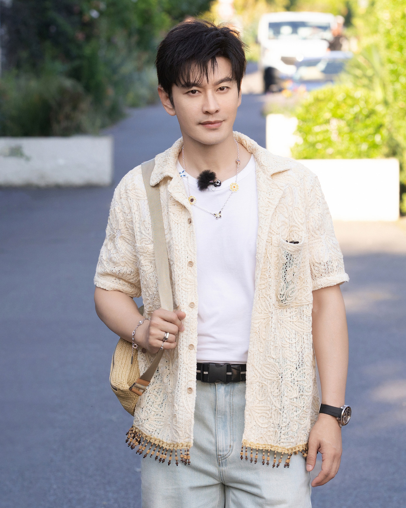 Cả hai thường xuyên bị bắt gặp hẹn hò. Diệp Kha luôn đến phim trường hoặc nơi Huỳnh Hiểu Minh làm việc. Cả hai thường xuyên bị bắt gặp hẹn hò. Diệp Kha luôn đến phim trường hoặc nơi Huỳnh Hiểu Minh làm việc.