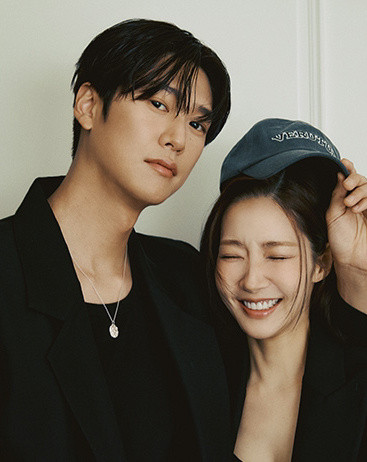 Park Min Young đẹp đôi bên Na In Woo. Park Min Young đẹp đôi bên Na In Woo.