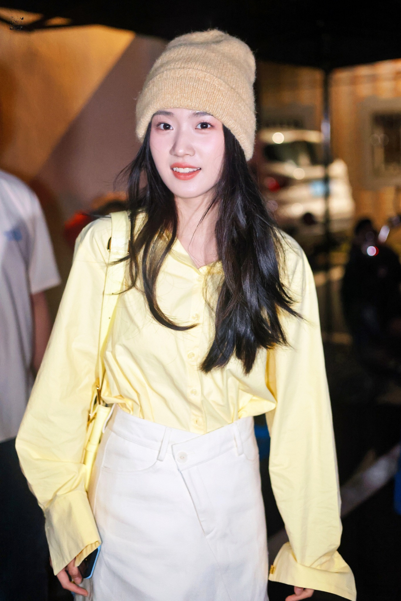 Đáng tiếc, những lời chỉ trích này lại nhận được nhiều sự đồng tình của công chúng. Đây cũng là lần đầu việc người hâm mộ bỏ thần tượng vì xấu trở thành tiêu điểm bàn luận. Đáng tiếc, những lời chỉ trích này lại nhận được nhiều sự đồng tình của công chúng. Đây cũng là lần đầu việc người hâm mộ bỏ thần tượng vì xấu trở thành tiêu điểm bàn luận.