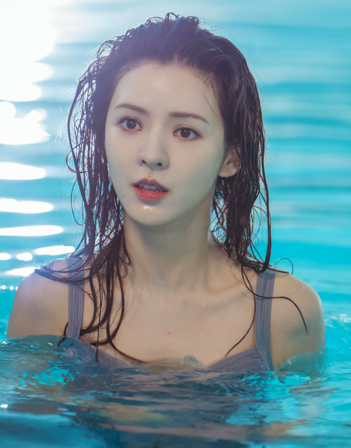 Trương Dư Hi tạo danh tiếng qua thành công của một số tác phẩm như Nàng công chúa tôi yêu, Không thể ôm lấy em, Hậu cung Như Ý truyện, Xin hãy ban cho tôi một đôi cánh, Lưu Ly và Hải đại ngư... Năm 2018, cô được khán giả của Ifeng Fashion bình chọn là Nữ diễn viên mới được yêu thích nhất. Trương Dư Hi tạo danh tiếng qua thành công của một số tác phẩm như Nàng công chúa tôi yêu, Không thể ôm lấy em, Hậu cung Như Ý truyện, Xin hãy ban cho tôi một đôi cánh, Lưu Ly và Hải đại ngư... Năm 2018, cô được khán giả của Ifeng Fashion bình chọn là Nữ diễn viên mới được yêu thích nhất.