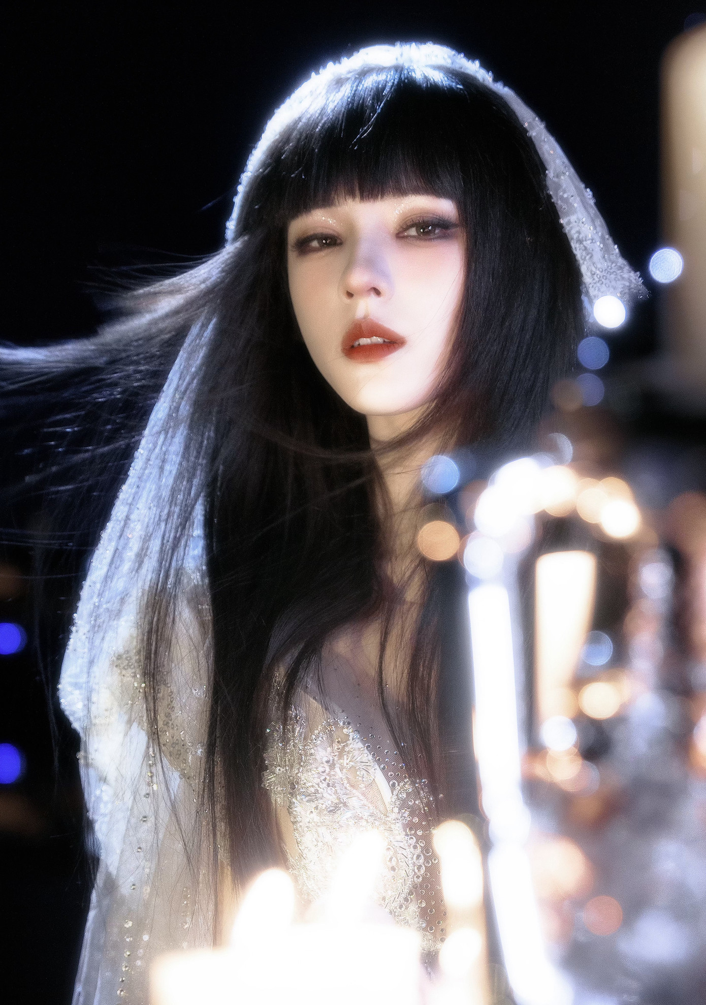 Vóc dáng mình hạc xương mai của cô là niềm khát khao của các cô gái Trung Quốc. Nữ diễn viên còn là ngôi sao có sức ảnh hưởng thời trang và sở hữu một thương hiệu làm đẹp riêng. Cô thường xuyên được mời tham dự các Tuần lễ thời trang quốc tế. Vóc dáng mình hạc xương mai của cô là niềm khát khao của các cô gái Trung Quốc. Nữ diễn viên còn là ngôi sao có sức ảnh hưởng thời trang và sở hữu một thương hiệu làm đẹp riêng. Cô thường xuyên được mời tham dự các Tuần lễ thời trang quốc tế.