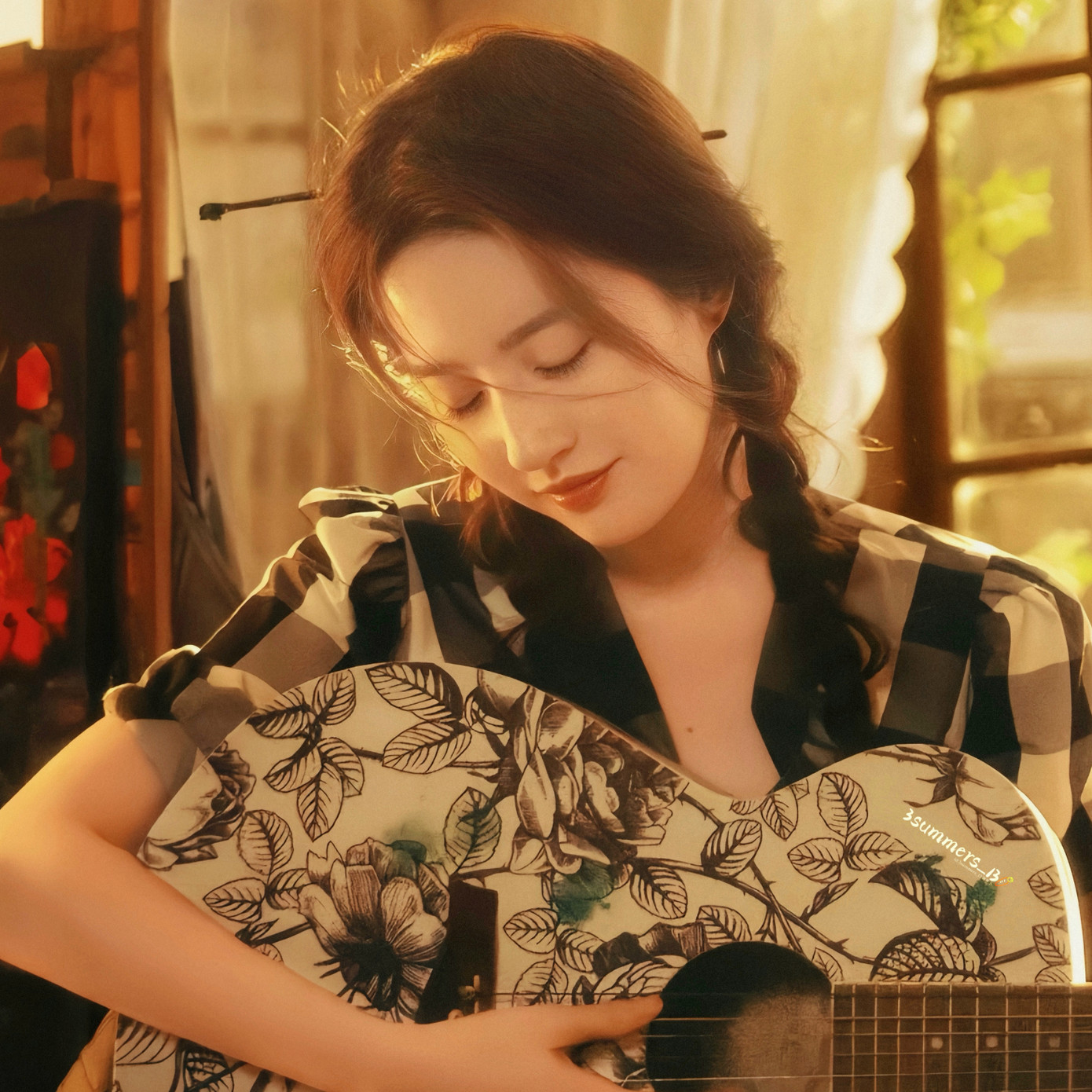 Trang 163 đưa tin Câu chuyện hoa hồng của Lưu Diệc Phi đạt nhiều thành tích cao sau khi lên sóng, phim tạo ra nhiều xu hướng mới hot trên mạng xã hội. Tuy nhiên, phim cũng gây tranh cãi về nội dung, hình tượng các nhân vật được xây dựng còn mâu thuẫn và sai lầm. Trang 163 đưa tin Câu chuyện hoa hồng của Lưu Diệc Phi đạt nhiều thành tích cao sau khi lên sóng, phim tạo ra nhiều xu hướng mới hot trên mạng xã hội. Tuy nhiên, phim cũng gây tranh cãi về nội dung, hình tượng các nhân vật được xây dựng còn mâu thuẫn và sai lầm.