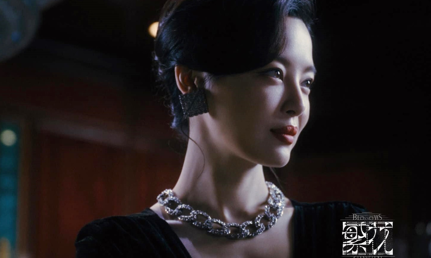 Các diễn viên từng hợp tác với Vương Gia Vệ đều sợ hãi phong cách quay không hướng dẫn, không chỉ rõ sai sót để chỉnh sửa của ông. Ngôi sao nào cũng từng có những cảnh phải quay lại vài chục lần. Các diễn viên từng hợp tác với Vương Gia Vệ đều sợ hãi phong cách quay không hướng dẫn, không chỉ rõ sai sót để chỉnh sửa của ông. Ngôi sao nào cũng từng có những cảnh phải quay lại vài chục lần.