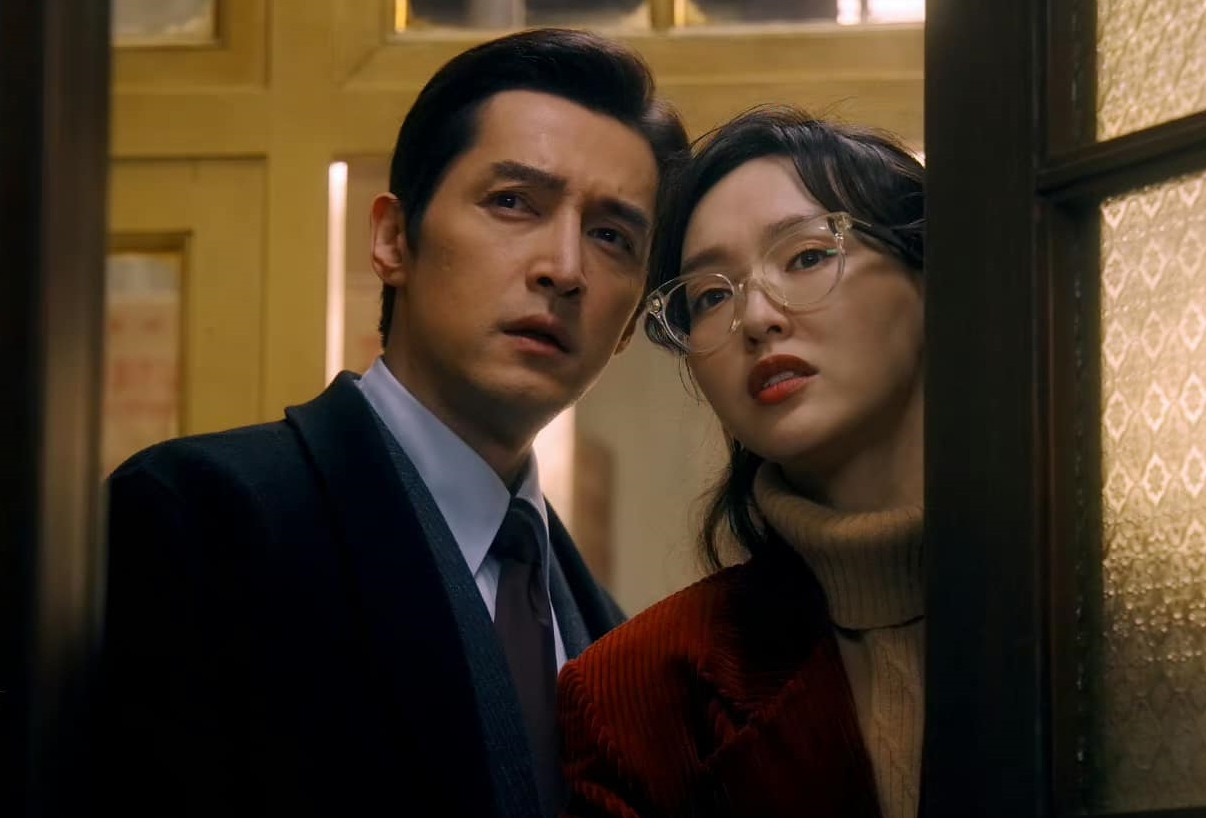 Các diễn viên từng hợp tác với Vương Gia Vệ đều sợ hãi phong cách quay không hướng dẫn, không chỉ rõ sai sót để chỉnh sửa của ông. Ngôi sao nào cũng từng có những cảnh phải quay lại vài chục lần. Các diễn viên từng hợp tác với Vương Gia Vệ đều sợ hãi phong cách quay không hướng dẫn, không chỉ rõ sai sót để chỉnh sửa của ông. Ngôi sao nào cũng từng có những cảnh phải quay lại vài chục lần.