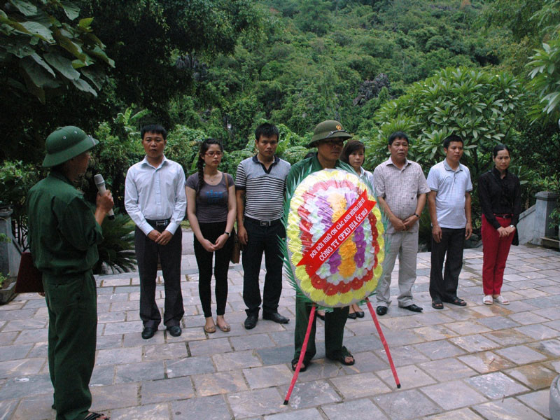 Viếng Hang Tám cô – Di tích lịch sử đau thương, kiên cường của lực lượng thanh niên xung phong