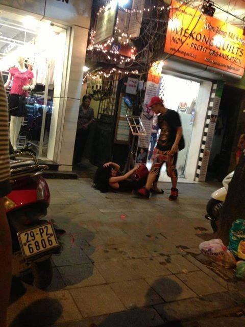 Mối tình này cũng kết thúc chóng vánh bằng scandal 