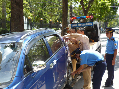 Từ hôm nay xe không sang tên đổi chủ bị xử phạt. Ảnh: Trọng Đảng
