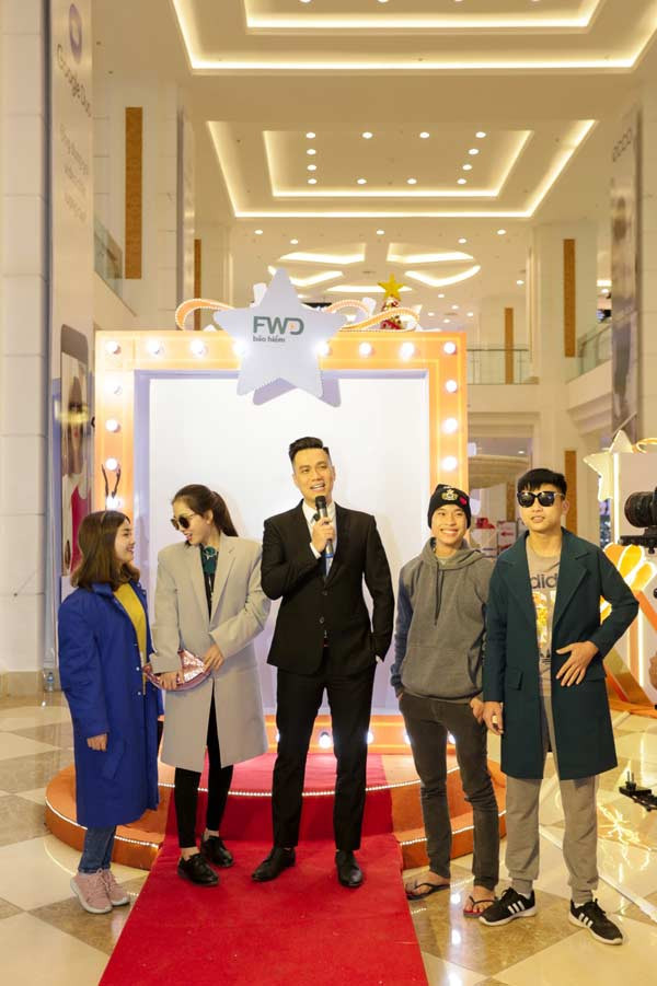 FWD mang không khí lễ hội đậm chất “Sống đầy” đến với người dân thủ đô ảnh 1