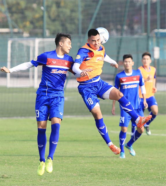 HLV Park Hang-seo lo vá hàng thủ U23 Việt Nam ảnh 1