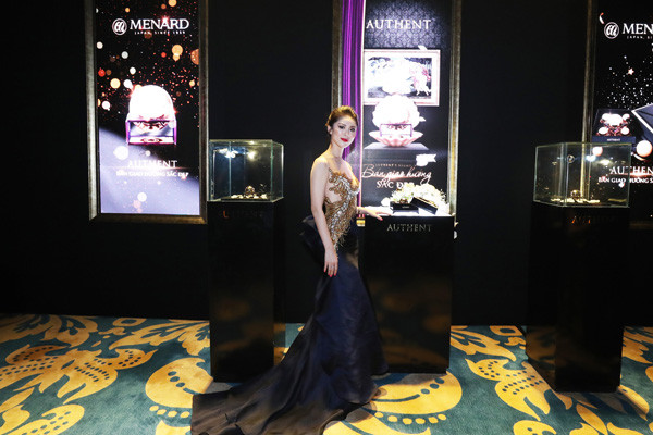 'Phép thuật' tươi trẻ của Hoa hậu Hoàn vũ Riyo Mori ảnh 3