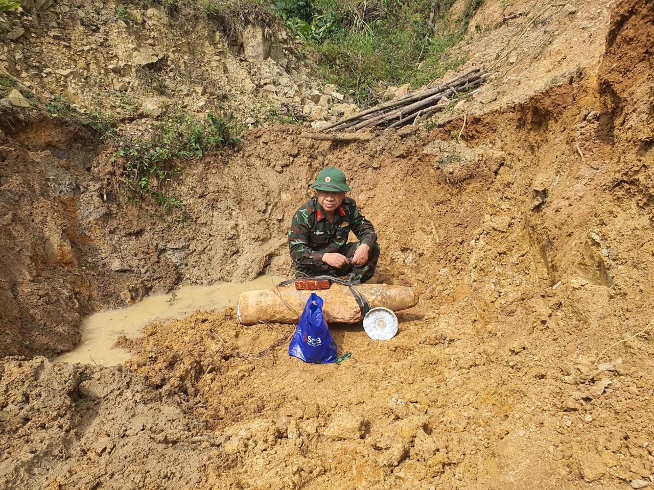 Hiện quả bom đã được tiêu hủy an toàn.