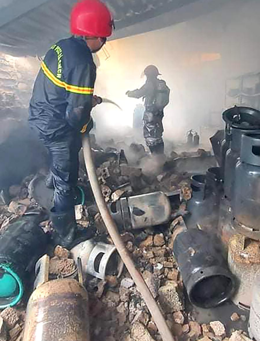 May mắn vụ hoả hoạn không gây thiệt hại về người May mắn vụ hoả hoạn không gây thiệt hại về người