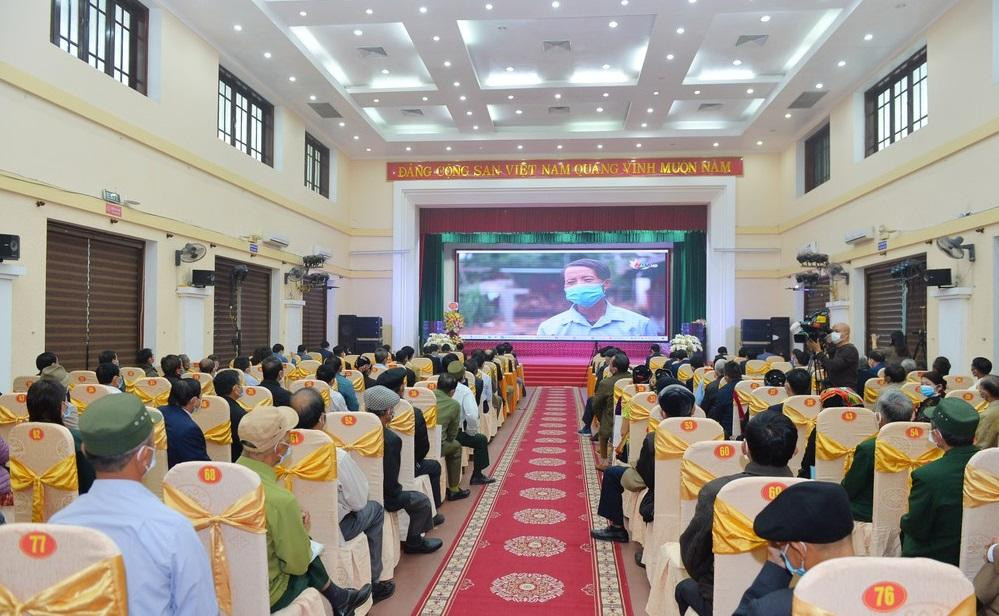 Toàn cảnh Hội nghị. Toàn cảnh Hội nghị.