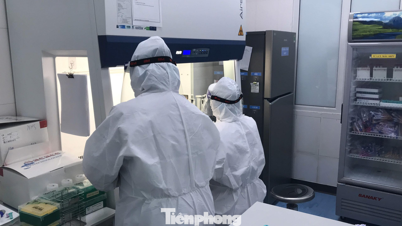 Từ ngày 13/6 đến nay, Trung tâm Kiểm soát bệnh tật tỉnh Nghệ An (CDC) đã lấy mẫu và tiếp nhận 87.073 mẫu PCR, test nhanh 1.700 mẫu.