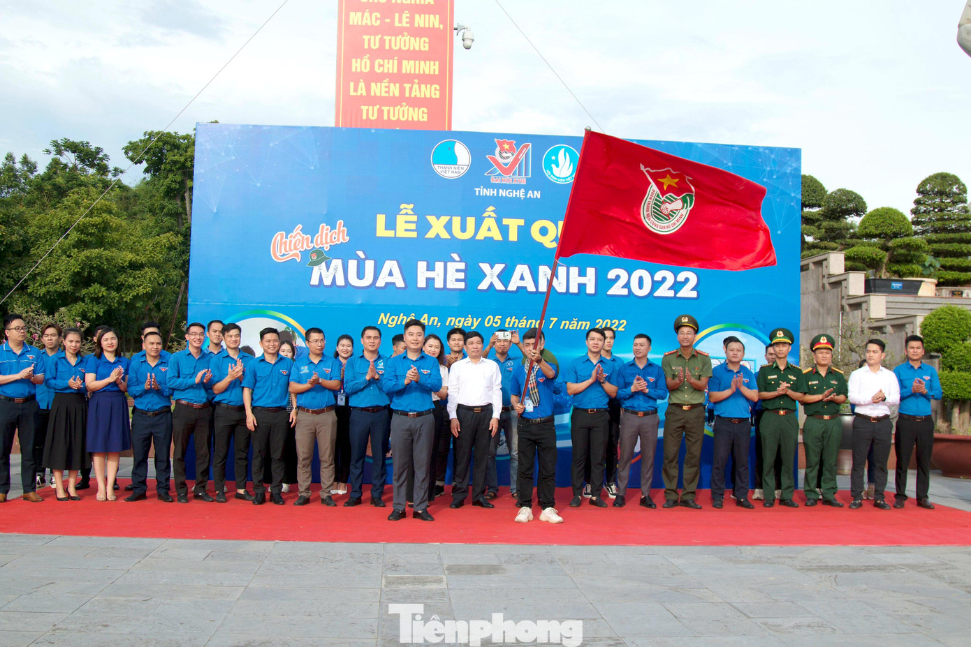 Chiến dịch tình nguyện mùa Hè xanh là môi trường để đoàn viên, thanh niên, sinh viên rèn luyện, cống hiến và trưởng thành; là nơi thể hiện khát vọng của tuổi trẻ, với tinh thần xung kích, tình nguyện "đâu cần thanh niên có, đâu khó có thanh niên".