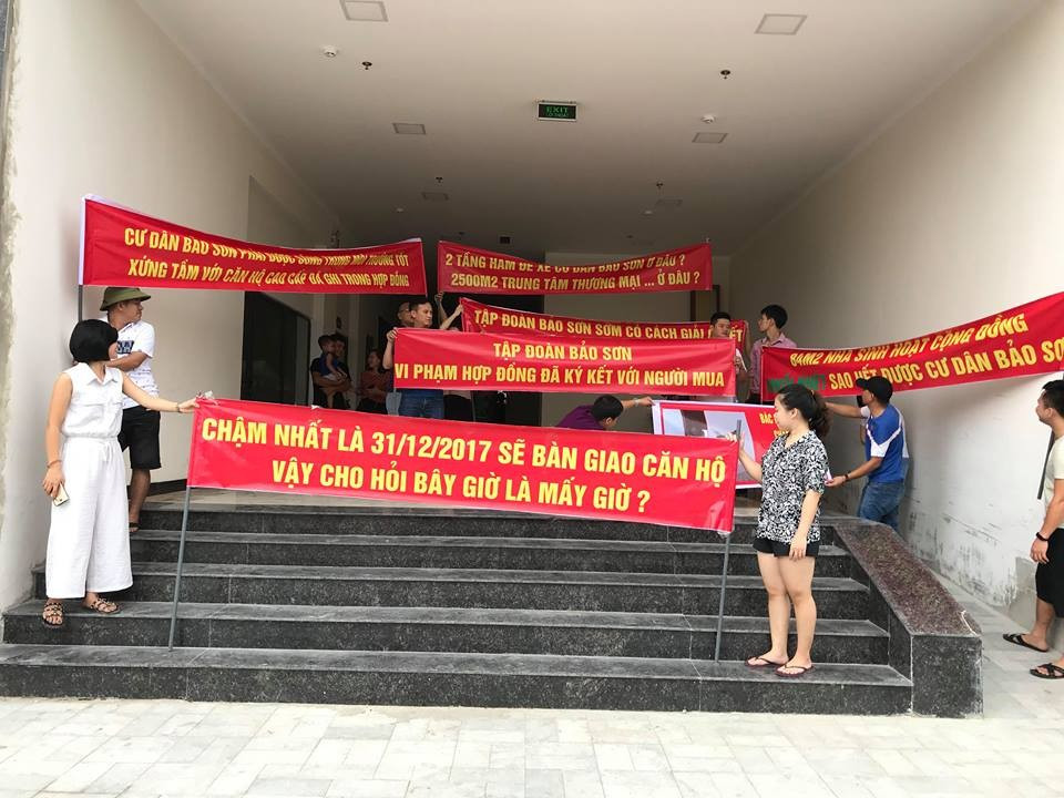 Nhiều năm qua, cư dân Chung cư Bảo Sơn liên tục căng băng rôn đòi quyền lợi.