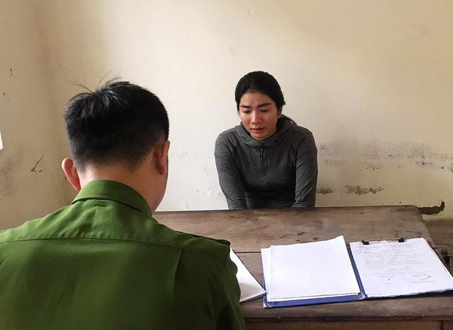 Trần Thị Thương tại CQĐT. Trần Thị Thương tại CQĐT.