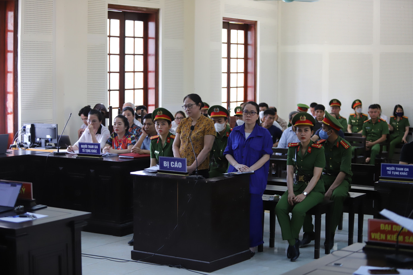 Phiên tòa phúc thẩm kéo dài trong 2 ngày 12,13/6. Phiên tòa phúc thẩm kéo dài trong 2 ngày 12,13/6.