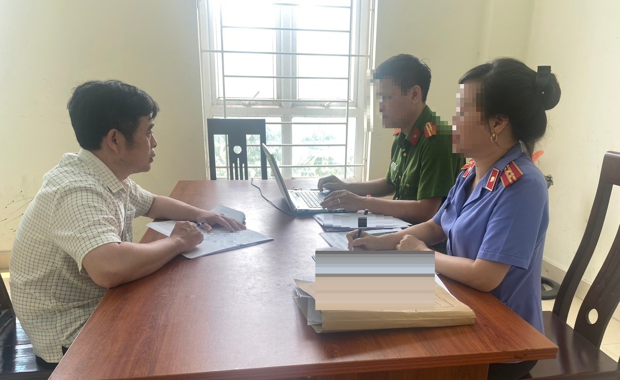 Đối tượng Tuấn tại cơ quan công an.