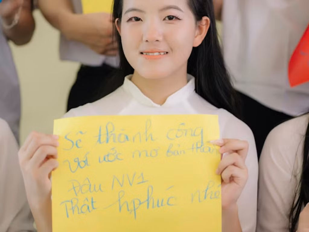 Thò Ý Cu nỗ lực vượt khó để thoát nghèo (ảnh NVCC)